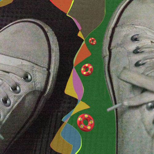 Baskets dans une voiture IV