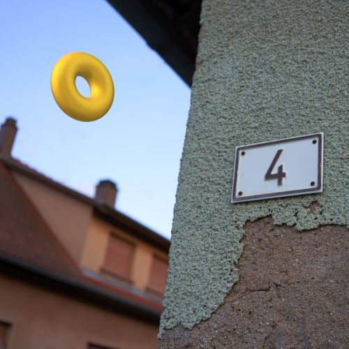 Au numéro 4